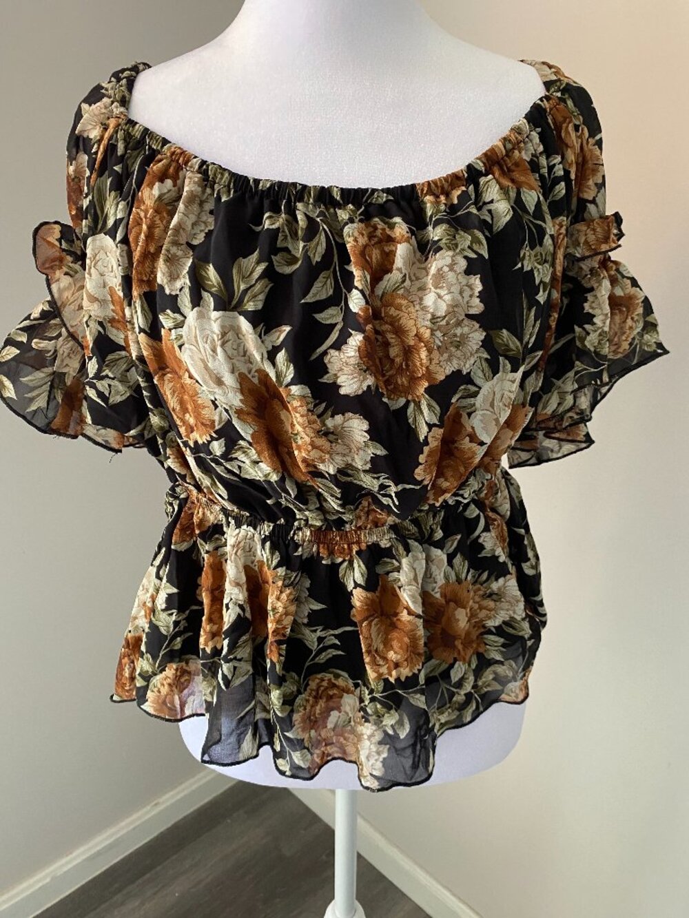 Black Floral Peplum Open Back Blouse